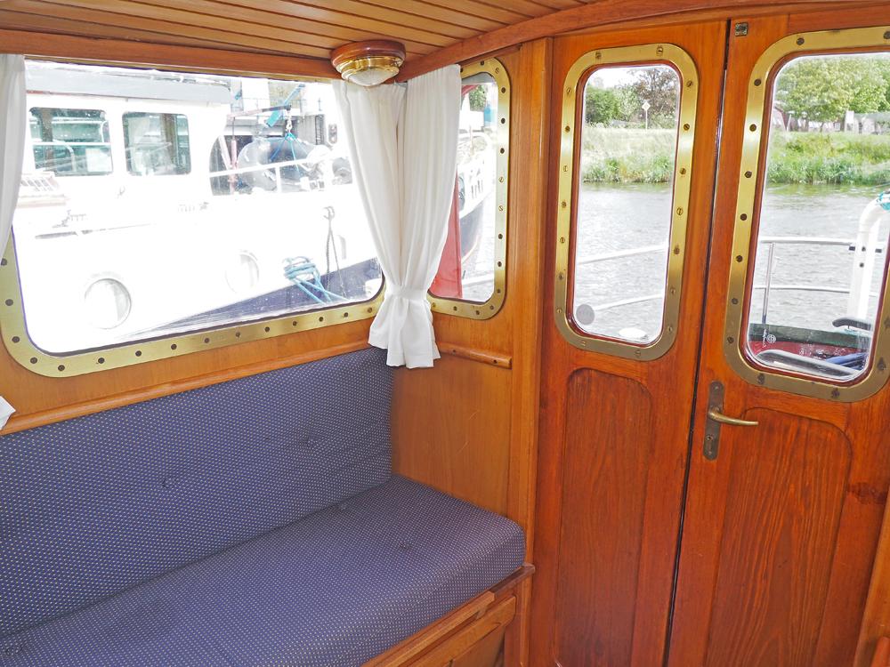 Steuerhaus, Innenausstattung